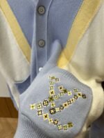 LV Pocket Embroidered V-Neck Color-Block Knit Cardigan - 图片 5