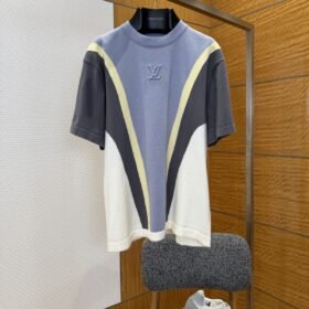 LV Embossed Letter Short-Sleeve T-Shirt