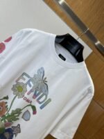 Fendi Short-Sleeve T-Shirt with Alphabet Floral Print - 图片 3