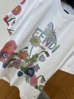 Fendi Short-Sleeve T-Shirt with Alphabet Floral Print - 图片 4