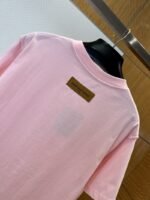 LV Embossed Logo Short-Sleeve T-Shirt 5 - 图片 6