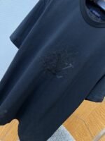 LV Floral Embroidered Ribbed-Collar Short-Sleeve T-Shirt - 图片 9